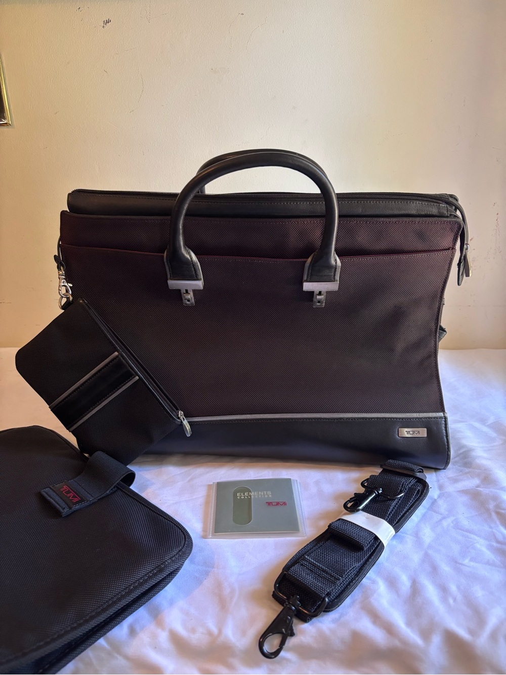 Tumi Elements Collection Briefcase maroon (wine/burgundy) and black 2-tone